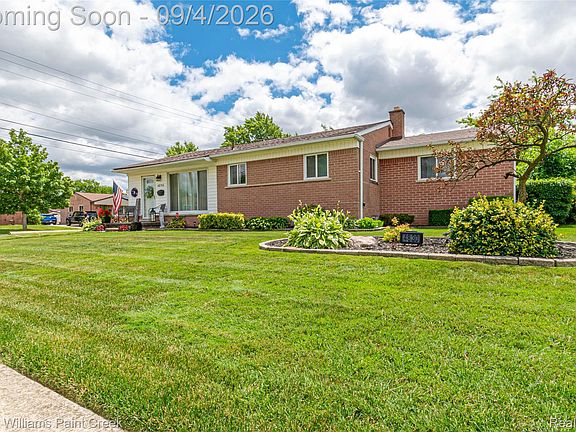 2nd image of 4830 Holmes Dr