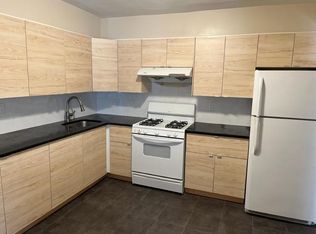 122-15 22nd Ave FLOOR 2, College Pt, NY 11356