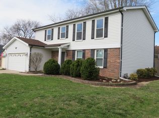 808 Glendale Dr, Crystal Lake, IL 60014