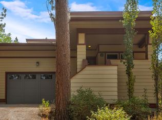 1157 NE Jones Rd, Bend, OR 97701