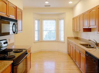 16 Abbott Ln #503, Concord, MA 01742