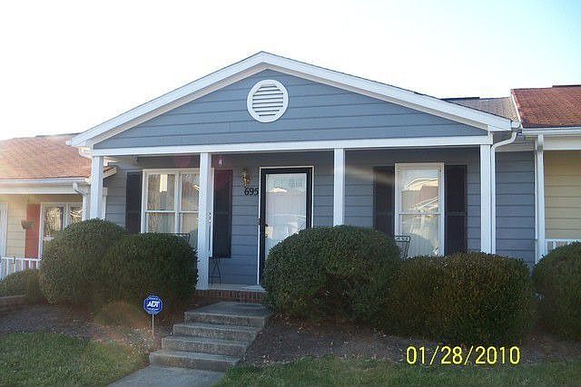 1st image of 695 Mystic Dr