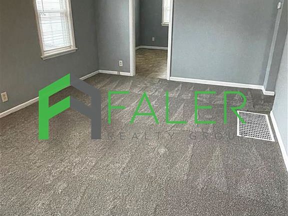 2nd image of 1651 Russet Ave