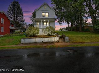 2725 Cedar Ave, Scranton, PA 18505