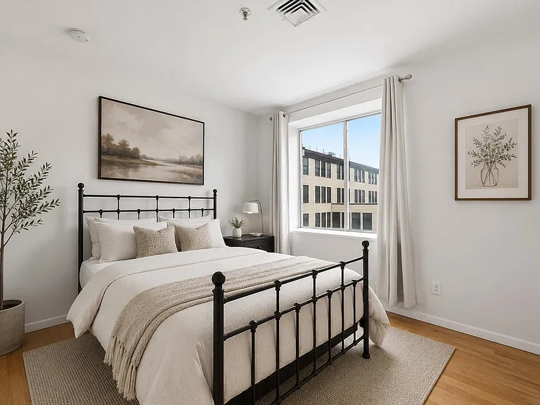 1110 Clinton St #16 — Photo 13