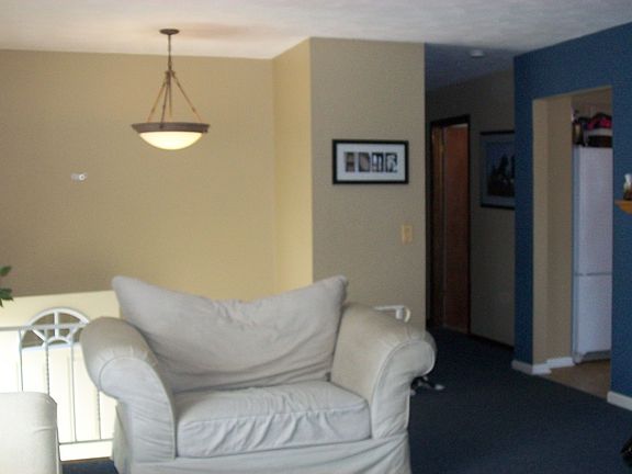 Open Bright LR to Hall