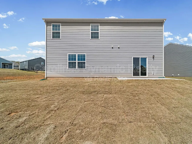 204 Calvin Creek Dr — Photo 40