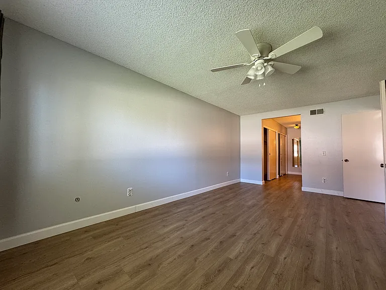 2154 Basswood Ct — Photo 15