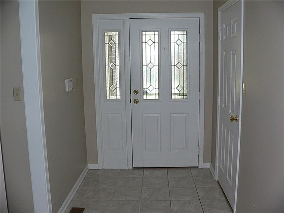3rd image of 6928 Steinmeier Dr