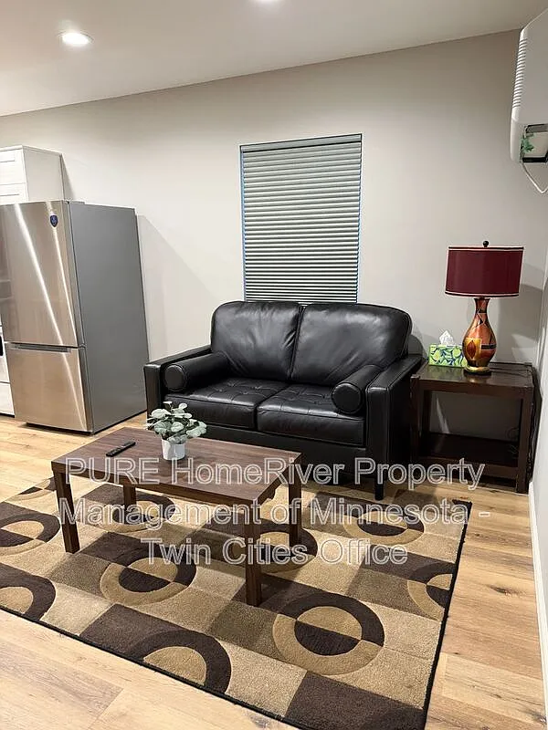 1 bed, 1.0 bath, 528 sqft, $1,275 — Photo 4