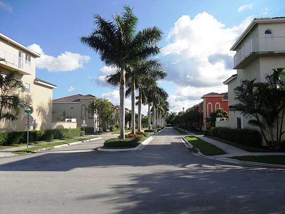 3rd image of 2379 SE 19th St #2379