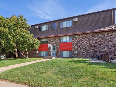 632 S Dodge St #1-11, Iowa City, IA, 52240