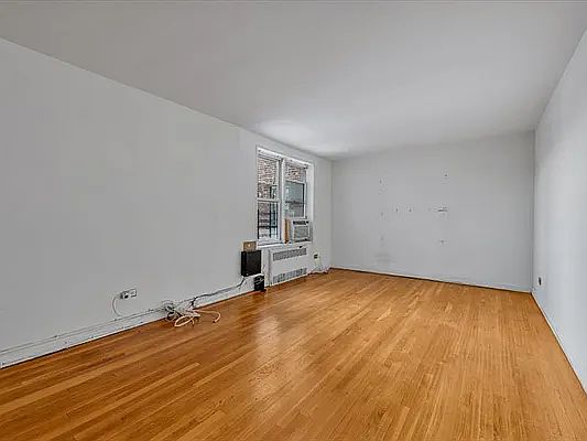 4th image of 3165 Nostrand Ave APT 2L