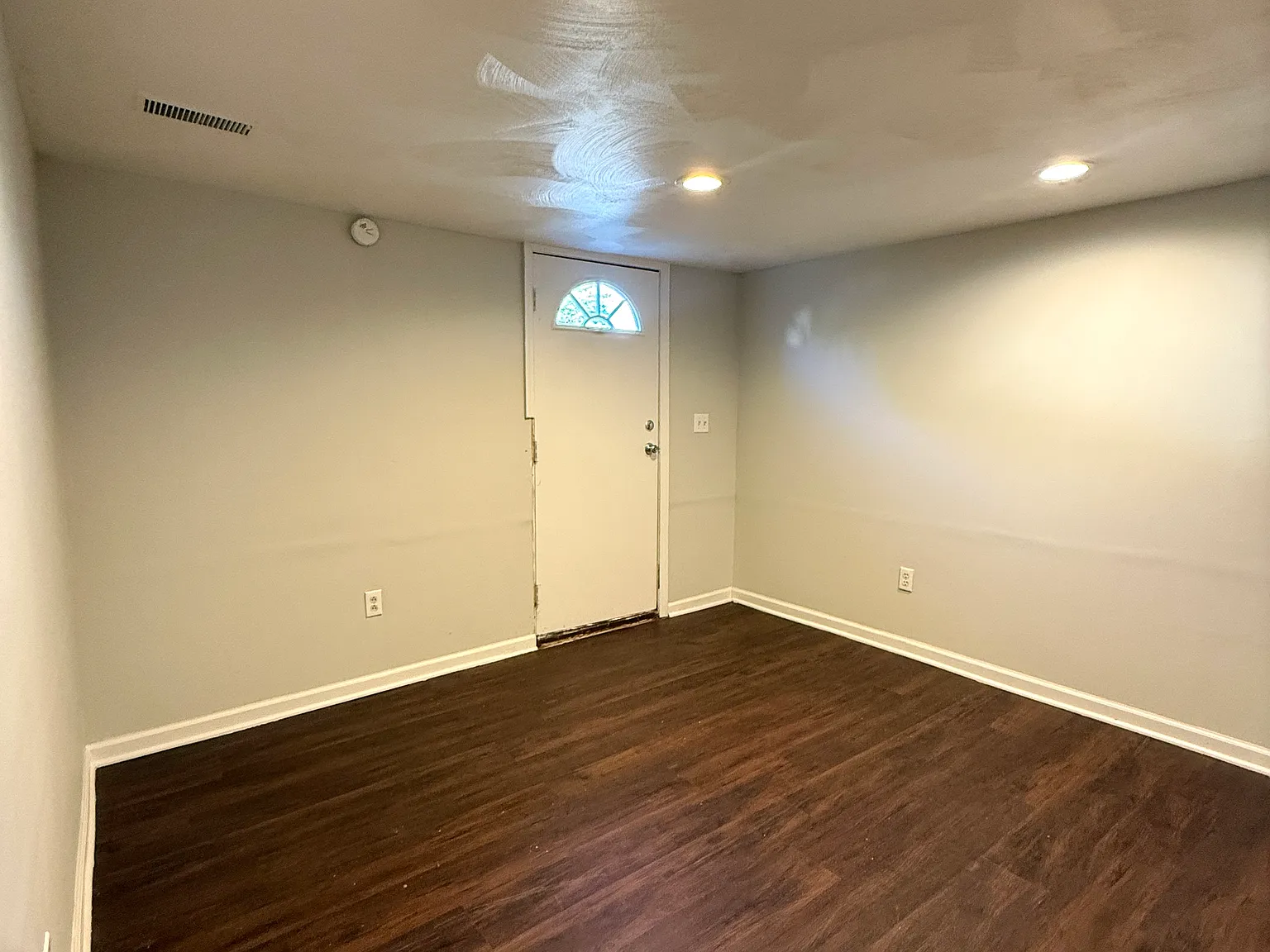 1 bed, $825 — Photo 4