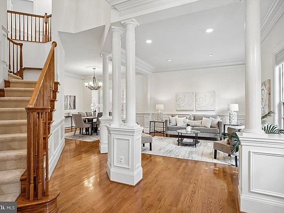 3rd image of 9870 Palace Green Way