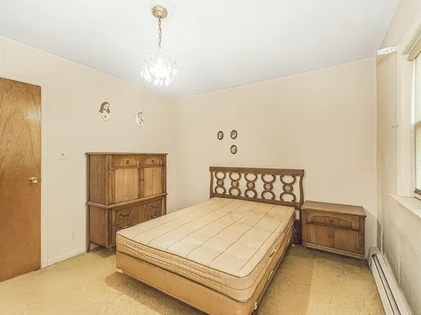 2215 West 6th Street image 19 of 28