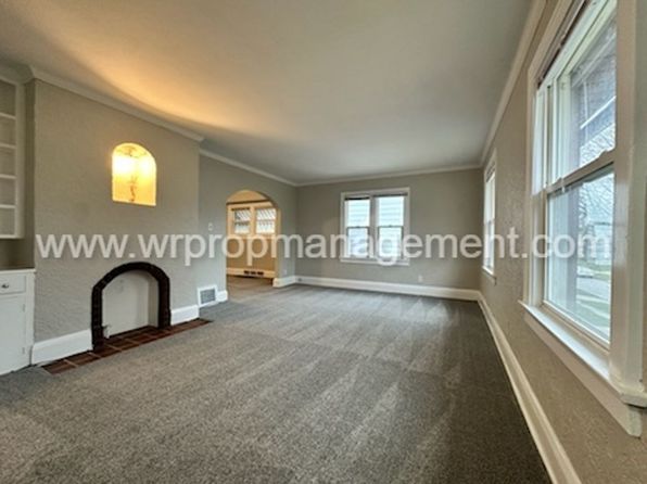 2415 Georgetown Ave