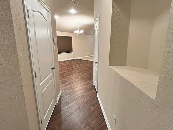 4th image of 2920 Las Cruces Dr