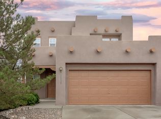 10828 McMichael Ln SW, Albuquerque, NM 87121