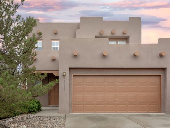 10828 McMichael Ln SW, Albuquerque, NM 87121