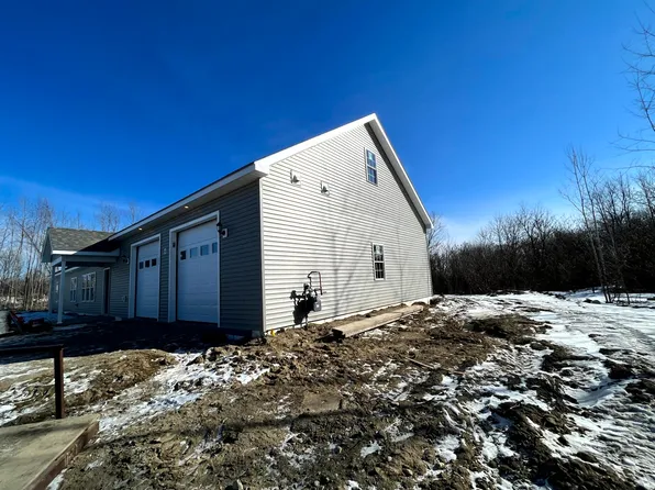 11 Joey's Way, Sidney, ME 04330
