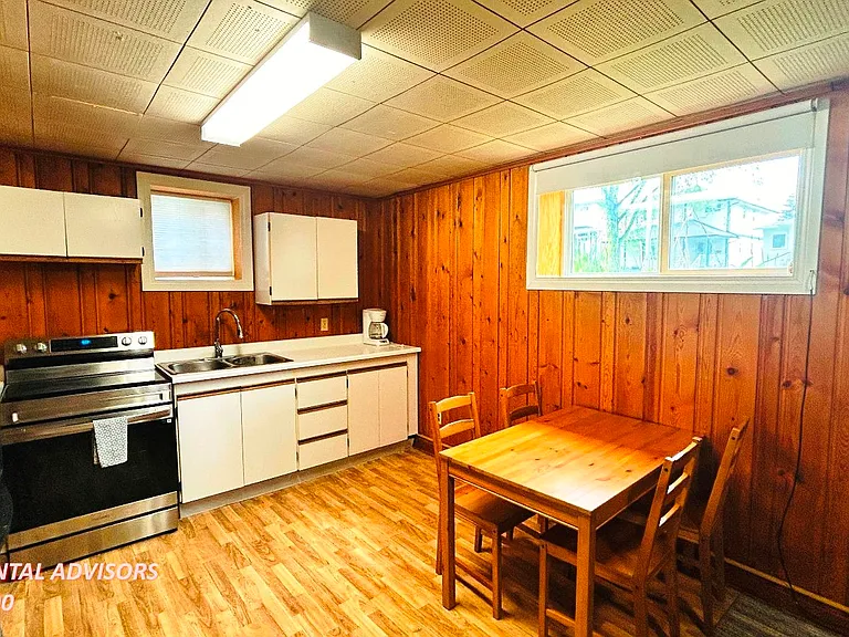 10932 74th Ave NW #BASEMENT — Photo 3