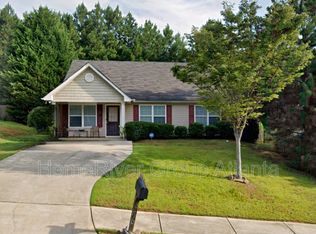 2440 Vine St, Union City, GA