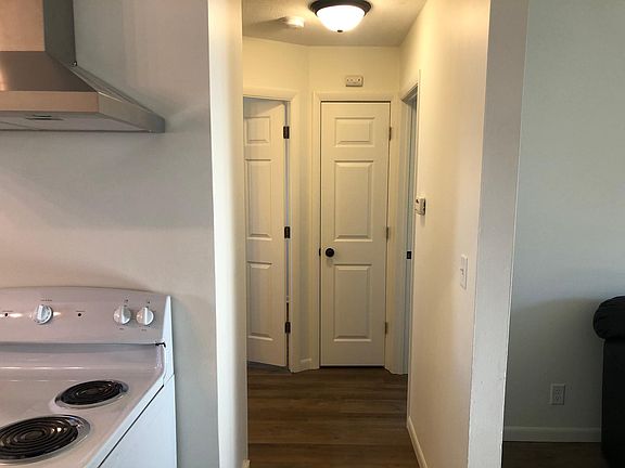 5th image of 119 S 53rd St