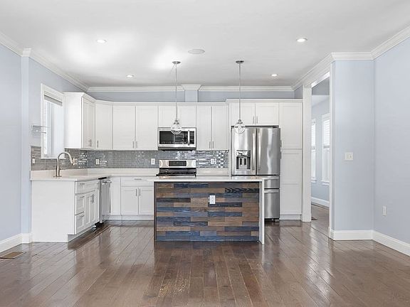 5th image of 45 W Plain St #1