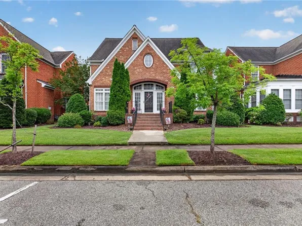 343 James Baldwin St, Newport News, VA 23606