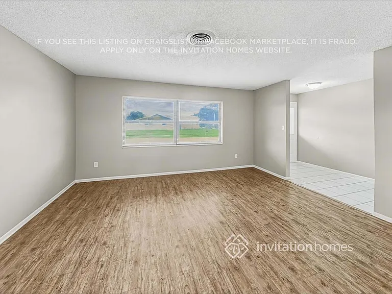 10948 Tangora St — Photo 14