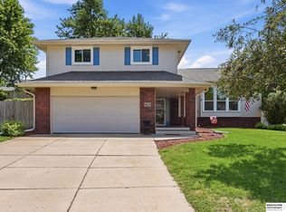 4029 N 116th Cir, Omaha, NE 68164
