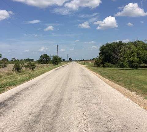 2nd image of 2700 County Road 426