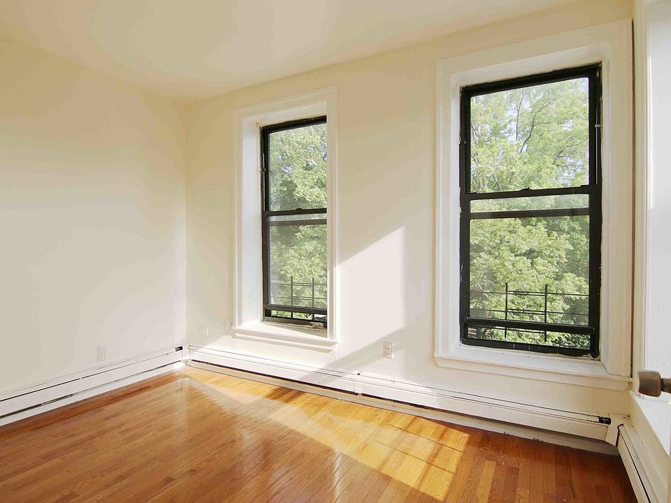 1st image of 803 Halsey St APT 6