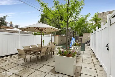 Sold by Citi Habitats