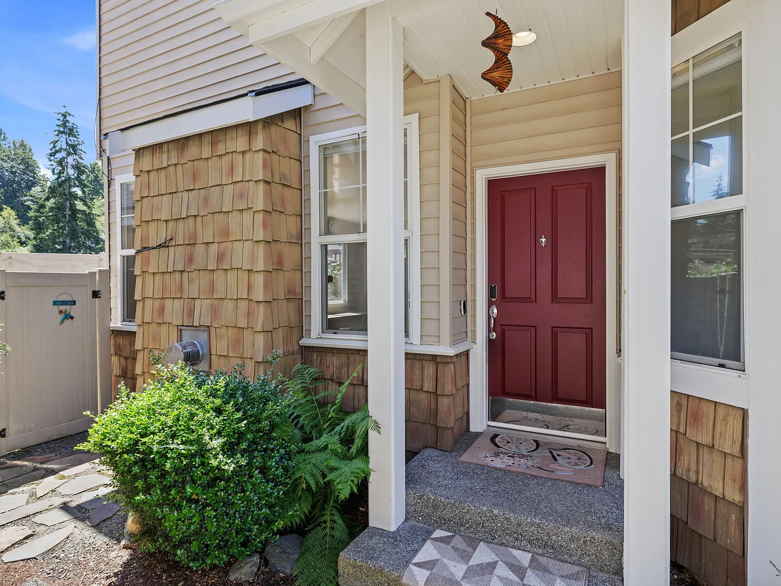 3 bed, 2.5 bath, 1540 sqft, $4,100 — Photo 4