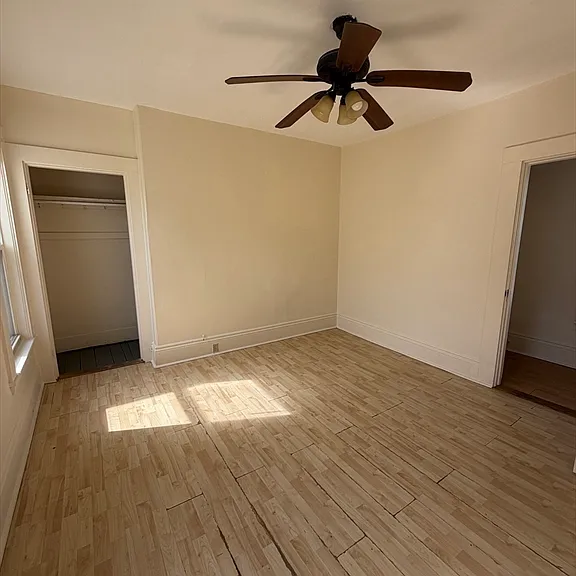 10-12 Maple St #6 — Photo 4