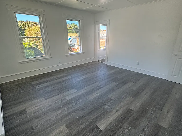929 Bank St #3 — Photo 7