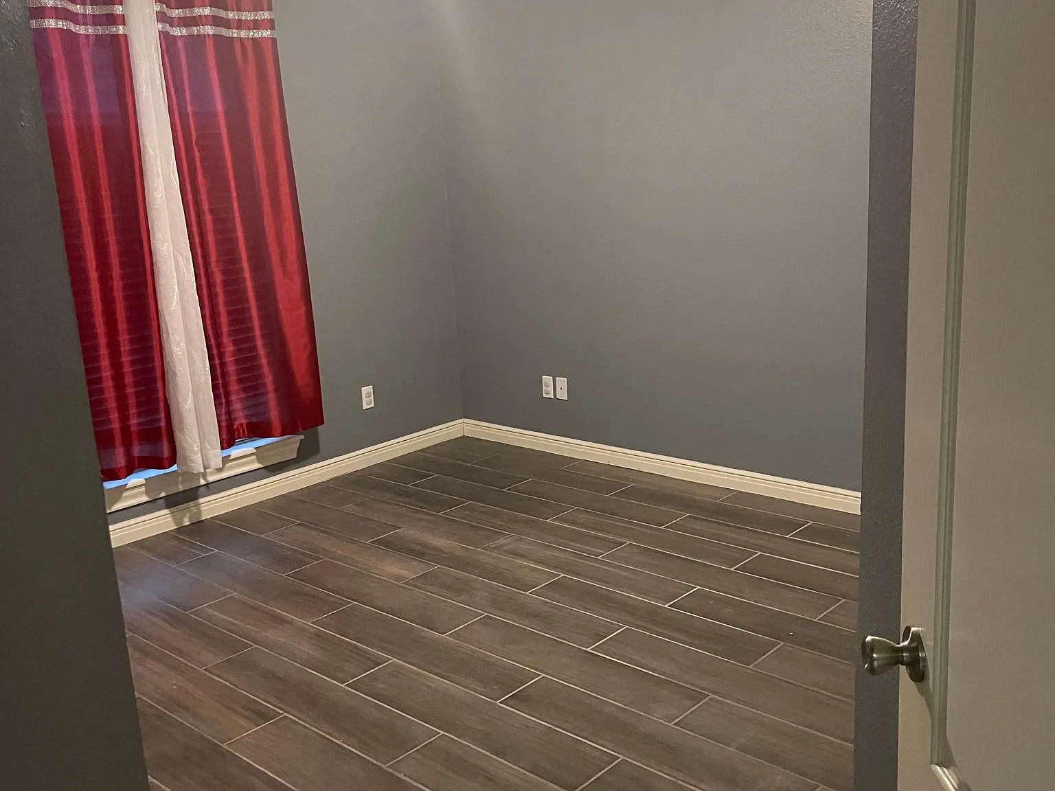 3 bed, 2.5 bath, 1830 sqft, $1,750 — Photo 4