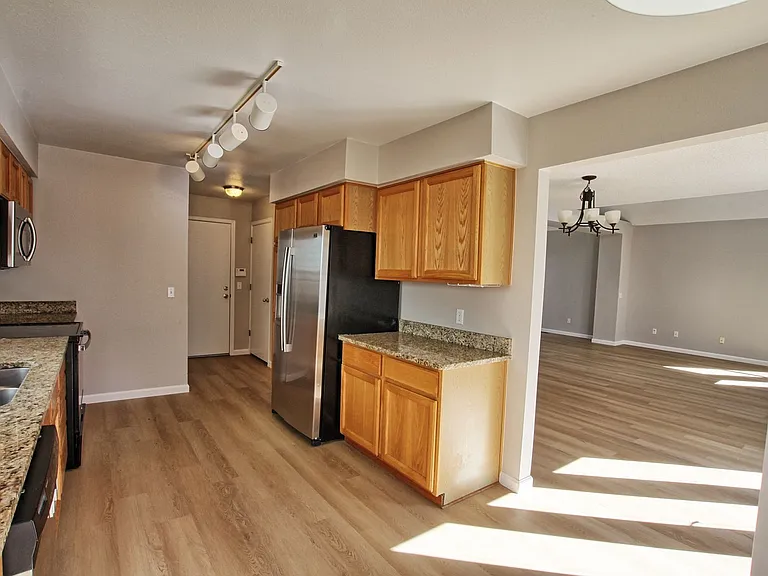 17048 Campo Dr — Photo 10