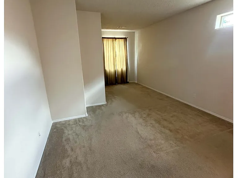 4212 Luz De Estrella — Photo 3