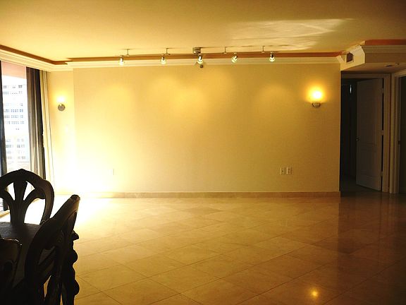 Large Livingroom