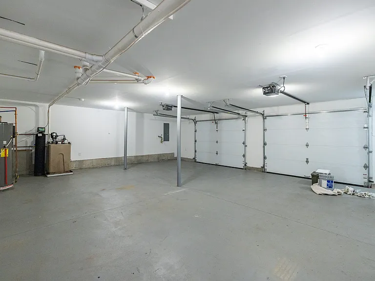 95 Portland Way #2 — Photo 17