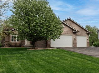 13096 Aspen Dr, Rogers, MN 55374