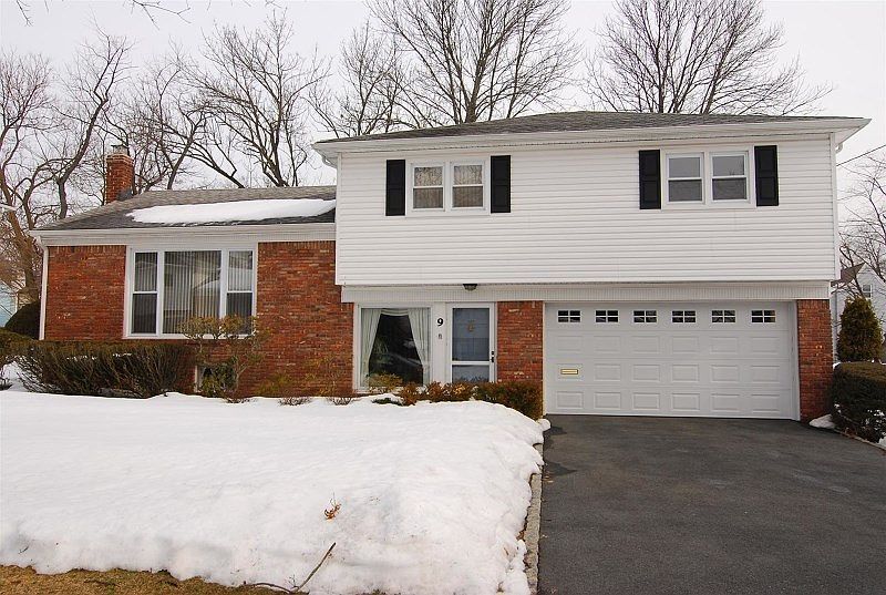 1st image of 9 Hoover Ave