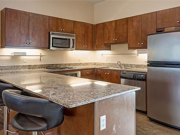 5th image of 435 W Center Street Promenade Unit 406