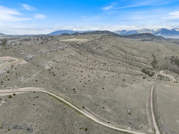 233 Reservoir Cutoff Rd E, Manhattan, MT 59741