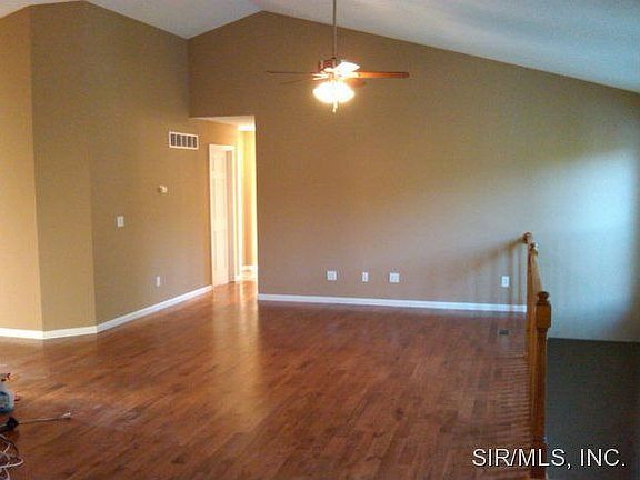 5th image of 149 Oaklawn Dr