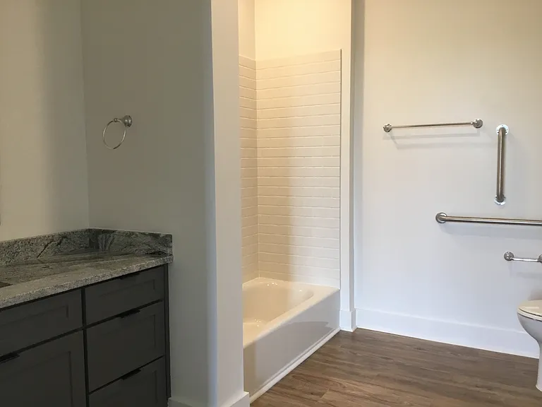 MV Flats @ Riverlights — Photo 36