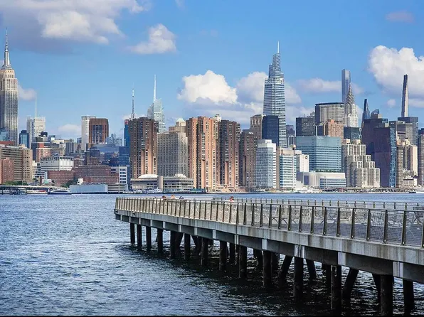 491 Keap Street image 25 of 26